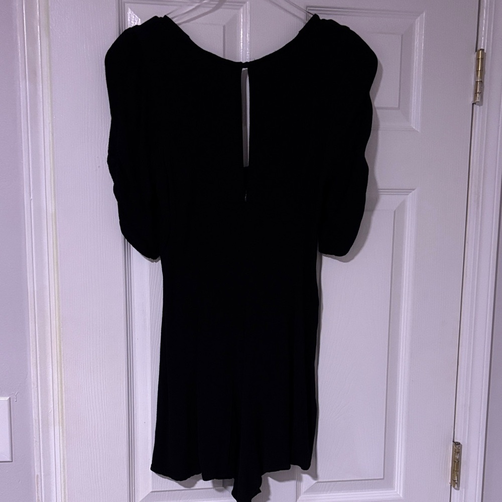 FREE PEOPLE… Black Puff Sleeve Sweetheart Neckline Romper…Sz 12… NWOT - Picture 7 of 13